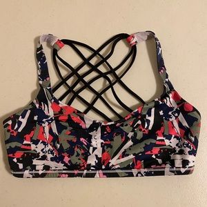 Lululemon Free to be Wild bra
